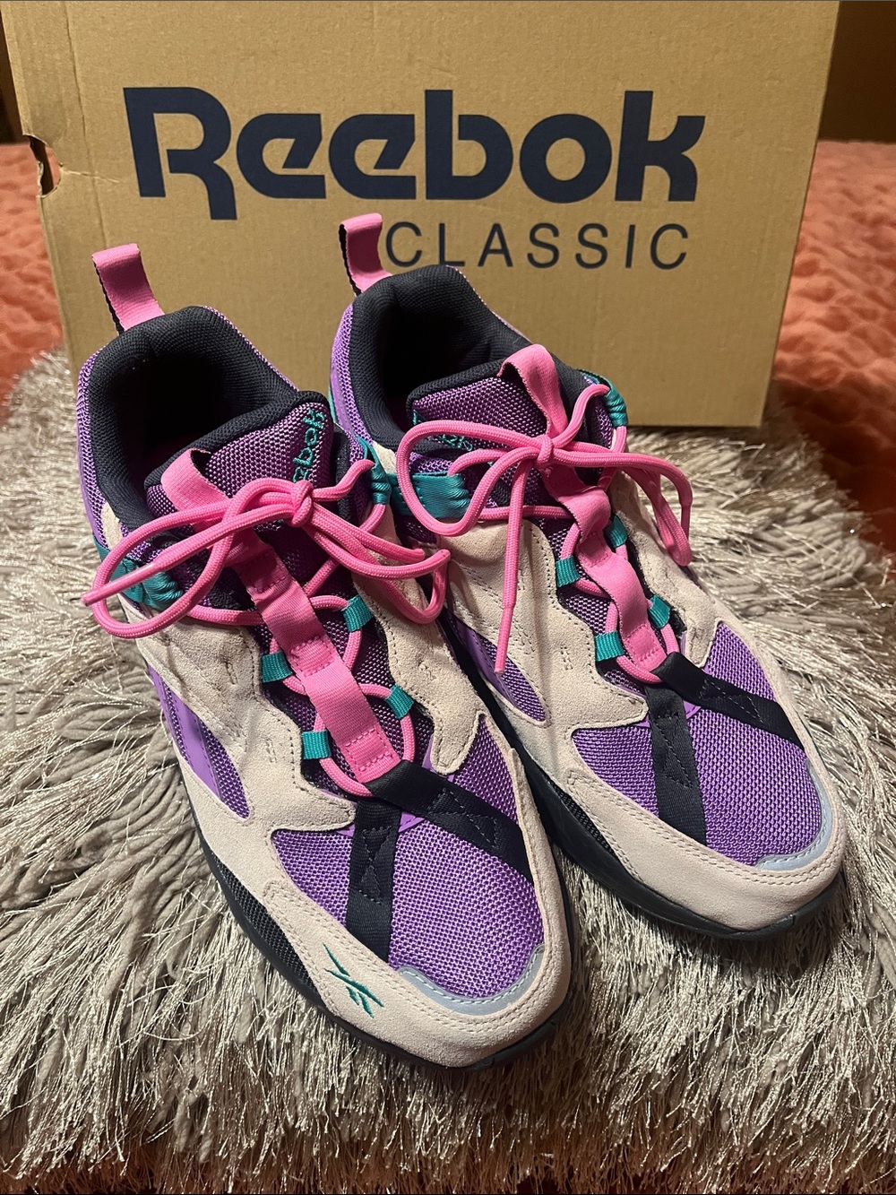 Reebok mens Purple, Pink & Teal Retro-Style Sneakers